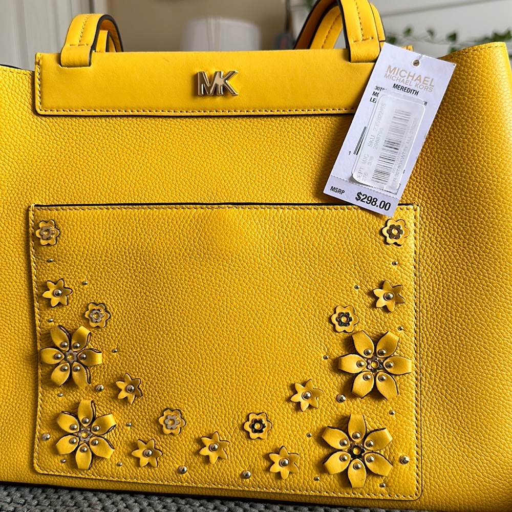 Michael Kors yellow meredith purse WITH TAGS